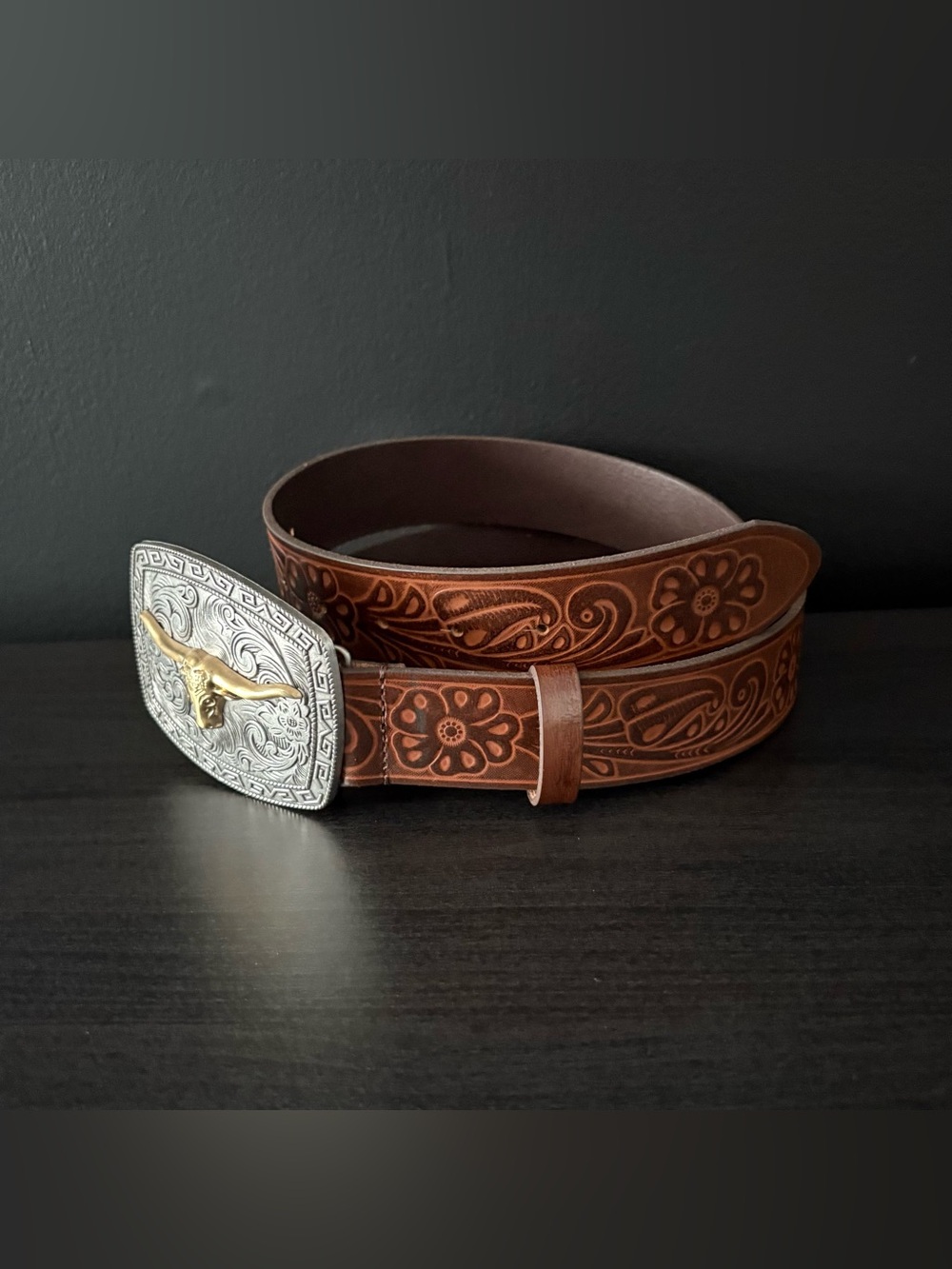 NEW Kacey Musgraves x Lee Women's Embossed Western Leather Belt Longhorn Buckle - Picture 2 of 5
